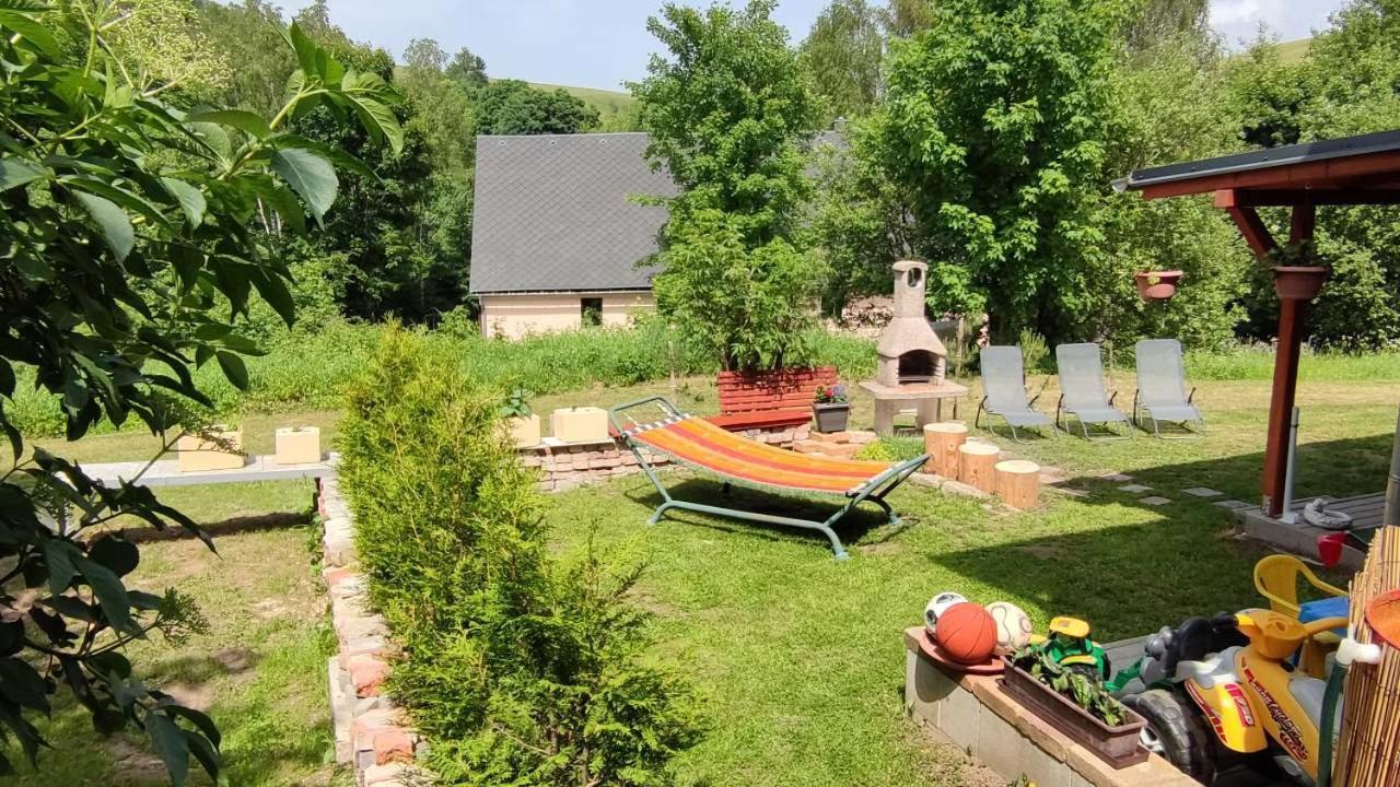 Holiday Home Moldava Luaran gambar
