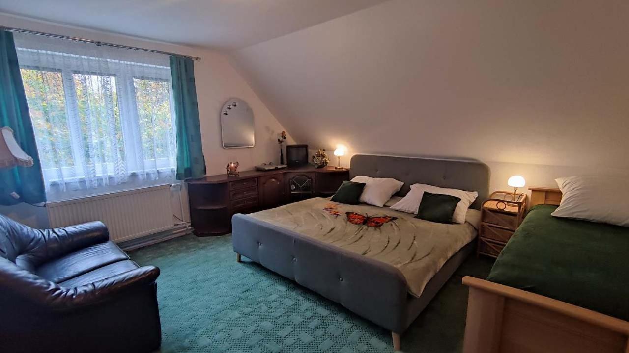 Holiday Home Moldava Luaran gambar
