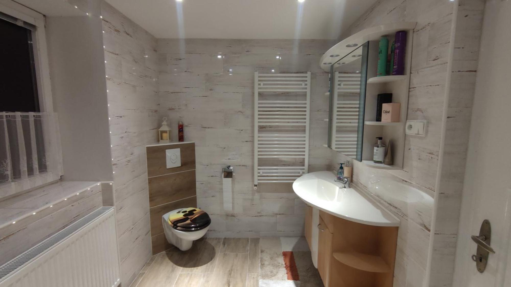 Holiday Home Moldava Luaran gambar