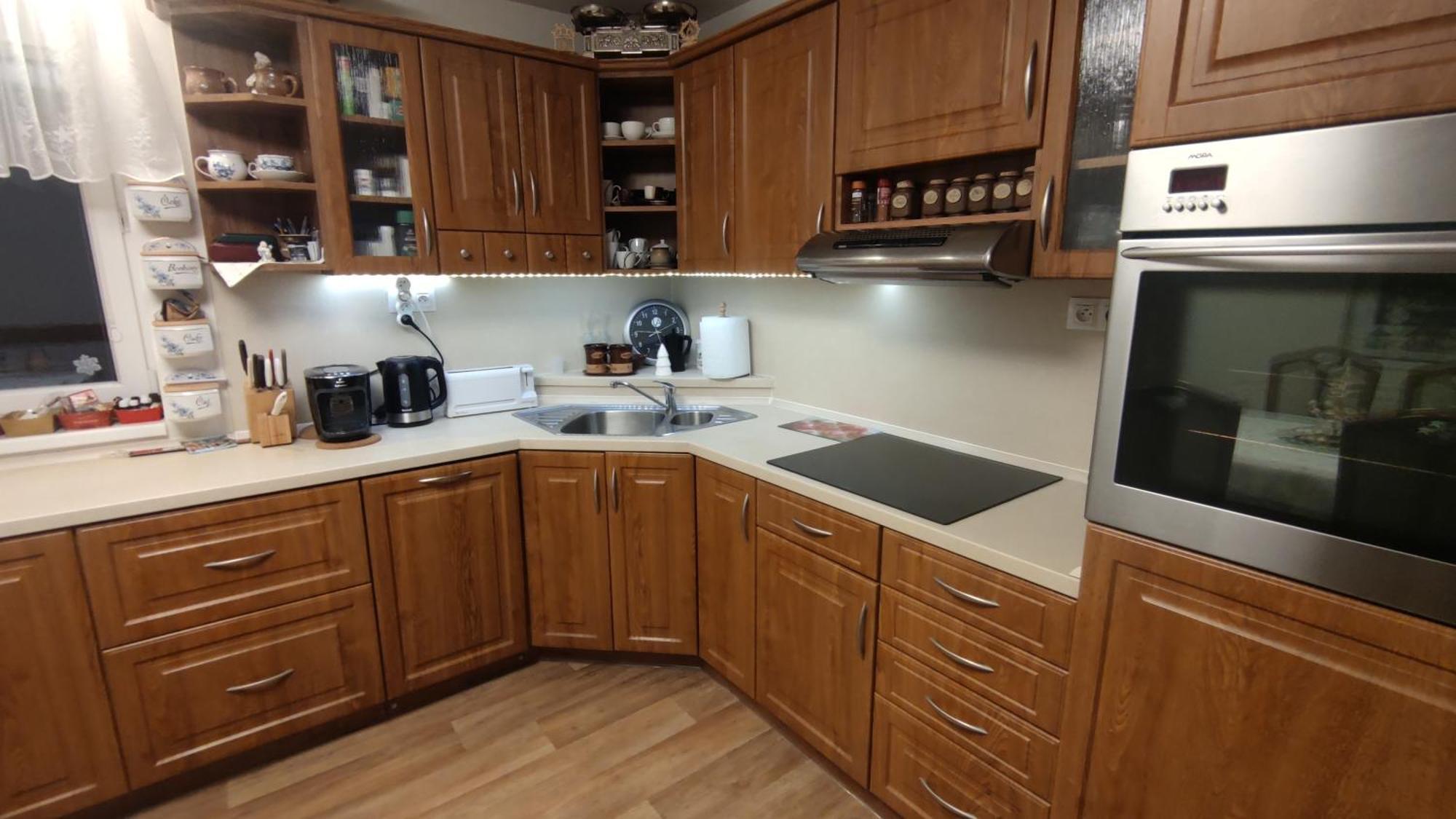 Holiday Home Moldava Luaran gambar